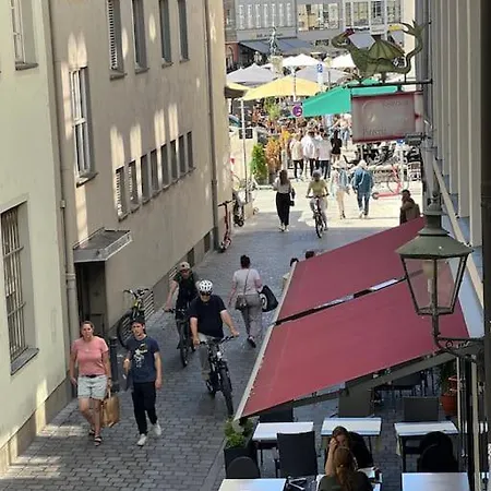 Wunderschones Herrenzimmer/loft In Der Innenstadt דירה